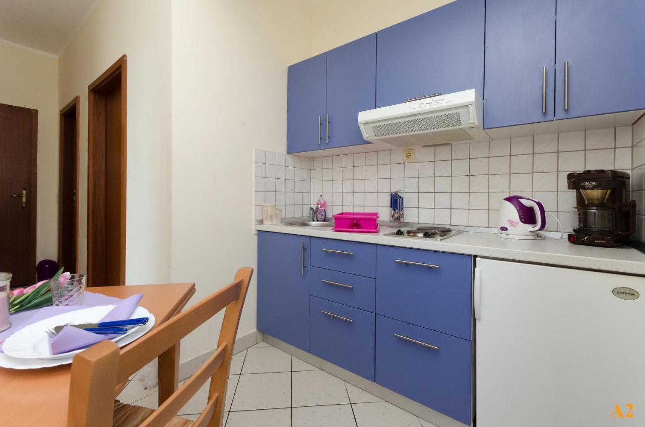 Apartments And Room Drazen 诺维·维诺多尔斯基 外观 照片