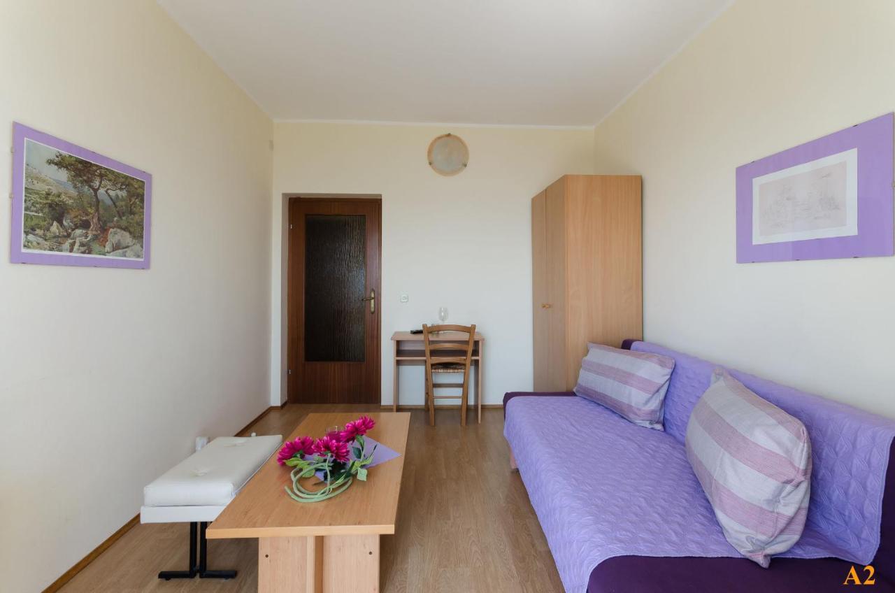 Apartments And Room Drazen 诺维·维诺多尔斯基 外观 照片